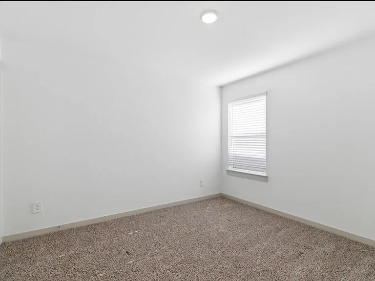 30034 Reagans Ranch Dr — Photo 15