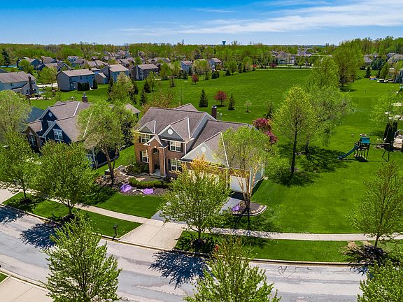 5th image of 8197 Trail Lake Dr