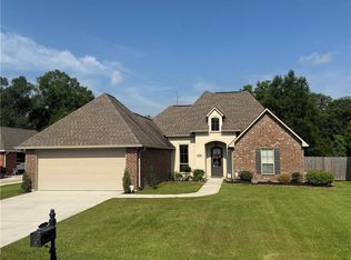 29951 Marsh Dr, Livingston, LA 70754