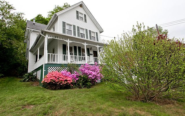 1st image of 9 Harmon St