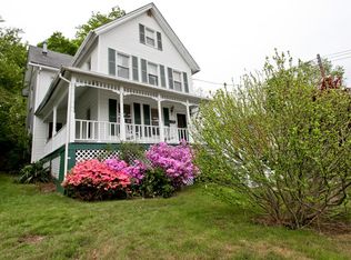 9 Harmon St, White Plains, NY 10606