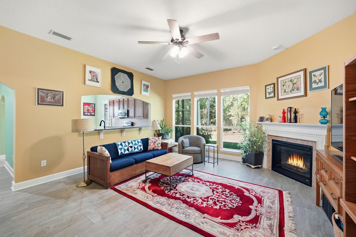 next background image