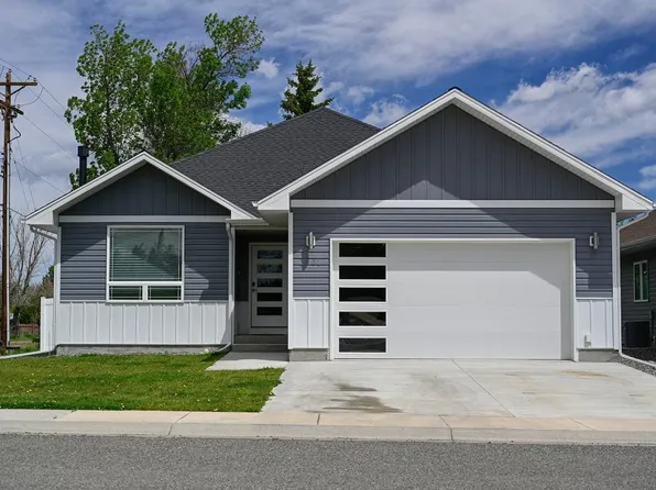 2901 Fuelie Ave #1, Cody, WY 82414