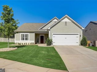 48 Shepard Dr, Dawsonville, GA
