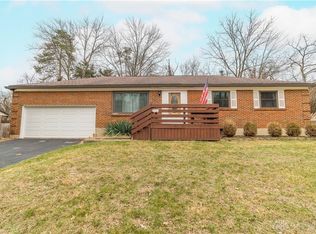 6142 Rivercliff Ln, Dayton, OH