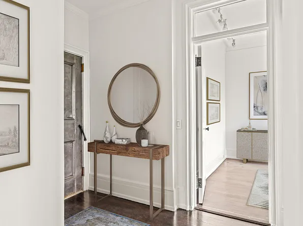 1 West 64th Street 9G image 2 of 8
