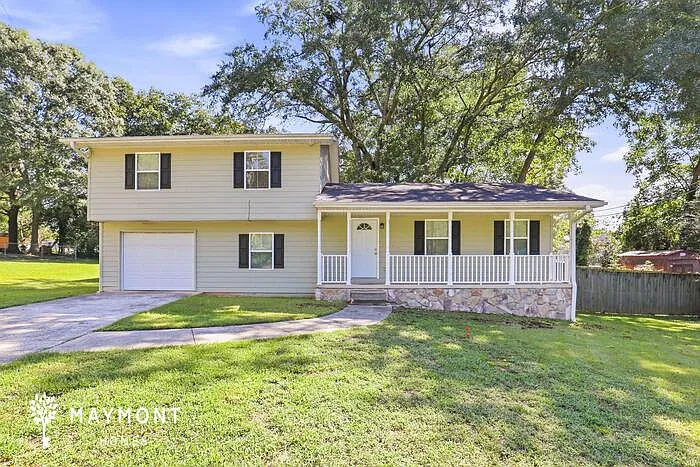 3 bed, 2.0 bath, 1688 sqft, $1,925 — Photo 2