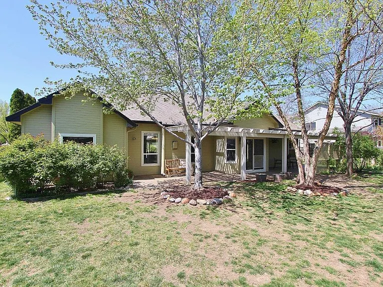 2074 S Tollgate Way — Photo 29