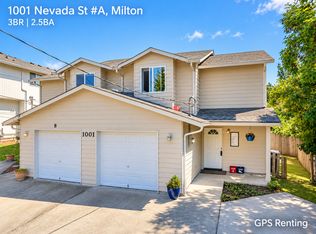 1001 Nevada St #A, Milton, WA 98354