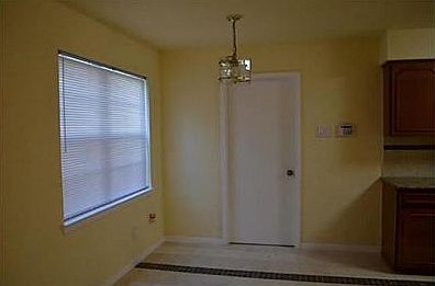 4th image of 8970 Shorelark Dr