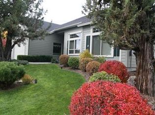 981 Sacred Falls Dr, Redmond, OR 97756
