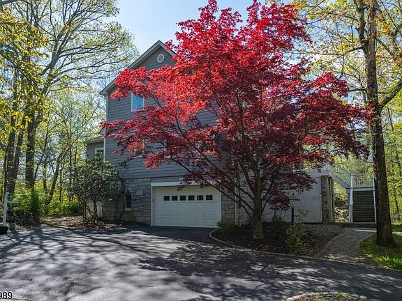 5th image of 43 Brush Hill Rd