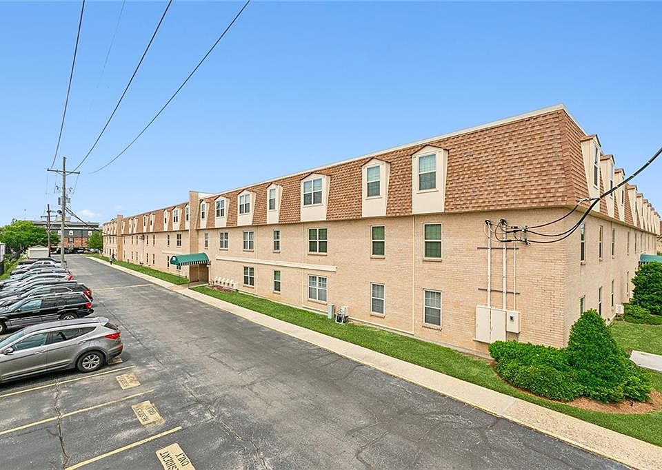 1st image of 2700 Whitney Pl