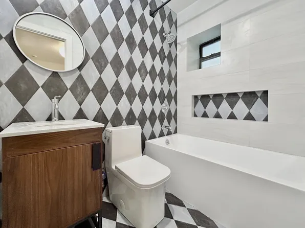 524 West 134th Street image 14 of 21