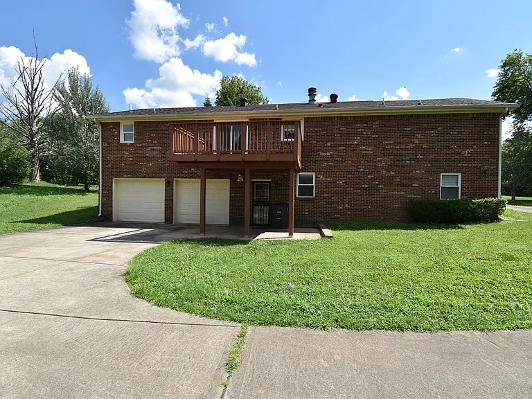 3049 Westchester Dr — Photo 35