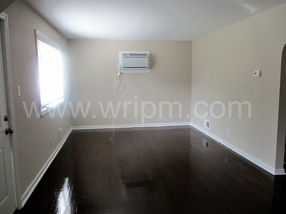 4th image of 50 Lindale Ct