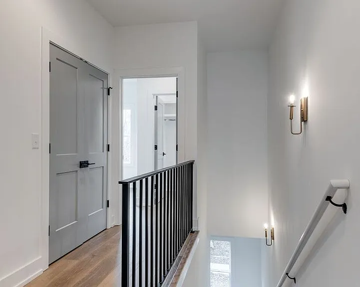 862 W Sharpe Ave #1 — Photo 22