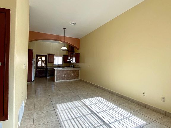 3rd image of 203 W Madrid Ave #5