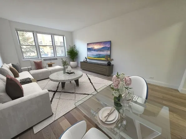 3521 79th St APT 4M, Flushing, NY 11372