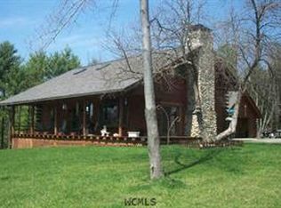 127 Middleton Rd, Granville, NY 12832