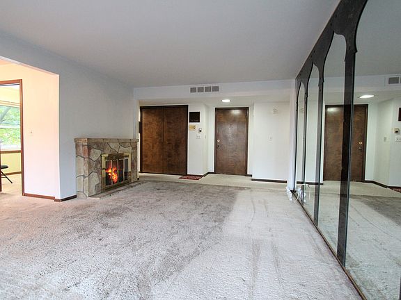 3rd image of 6334 Pepper Hill St #1