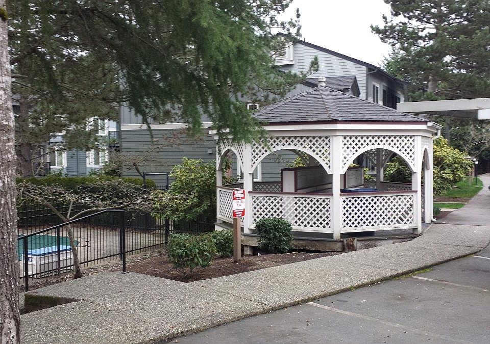 Mail boxes gazebo and swimming pool
