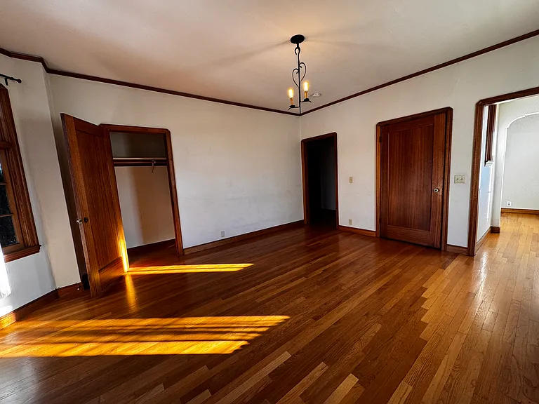 1418 Central Ave #19 — Photo 2