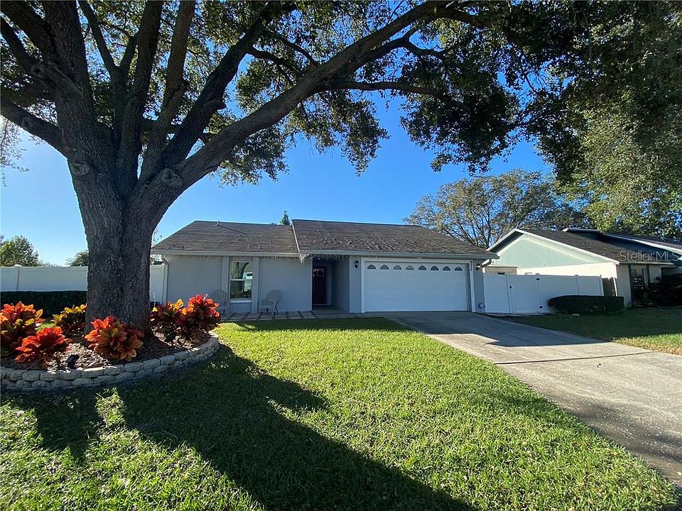 1st image of 925 Spicewood Dr