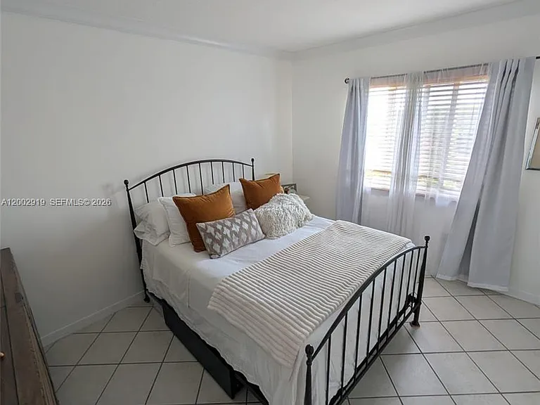 3500 Coral Way #505 — Photo 15