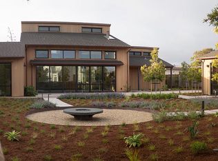 253 Poplar St, Half Moon Bay, CA 94019