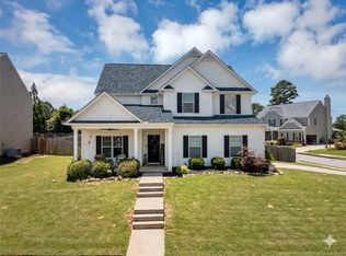 210 Creek View Ln, Acworth, GA 30102