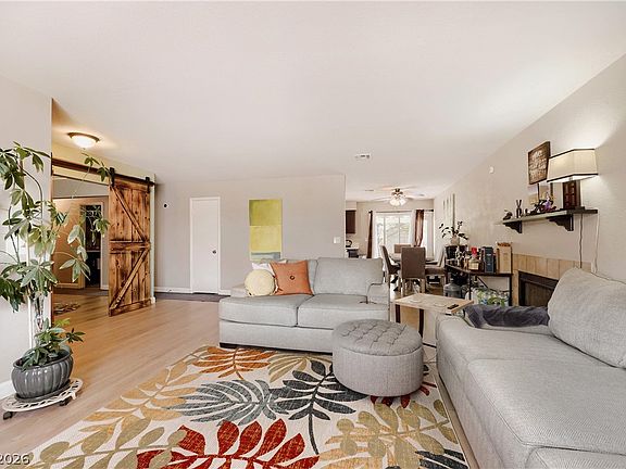 4th image of 387 Marston Way