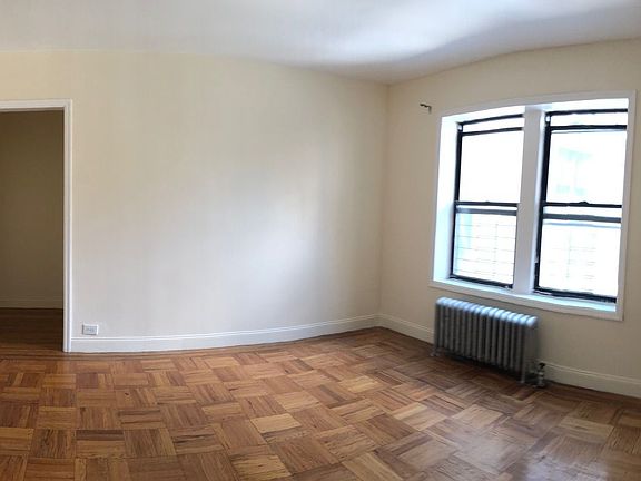 3rd image of 2011 Newkirk Ave APT 7C