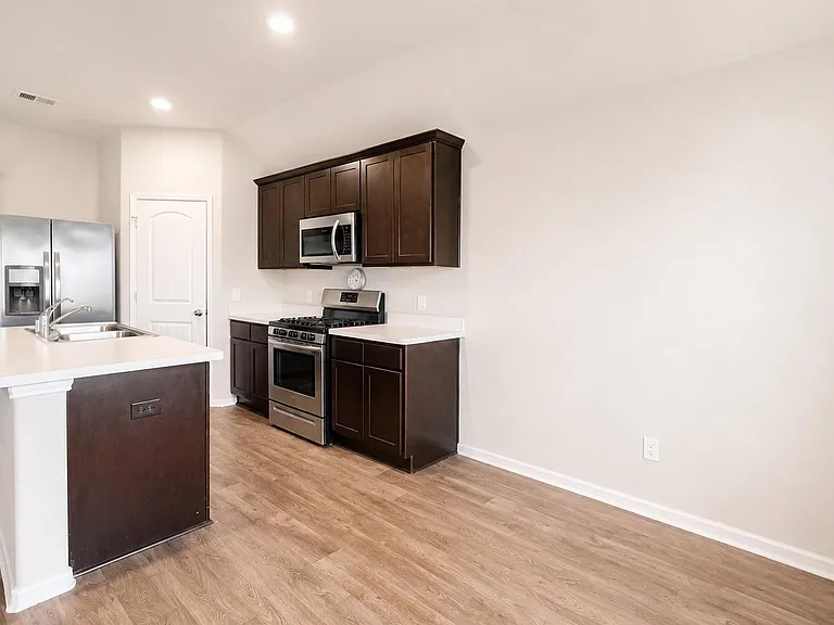 6410 Indigo Cliff Dr — Photo 5