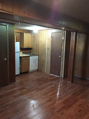 Rented by First Executive Realty Inc | media 21