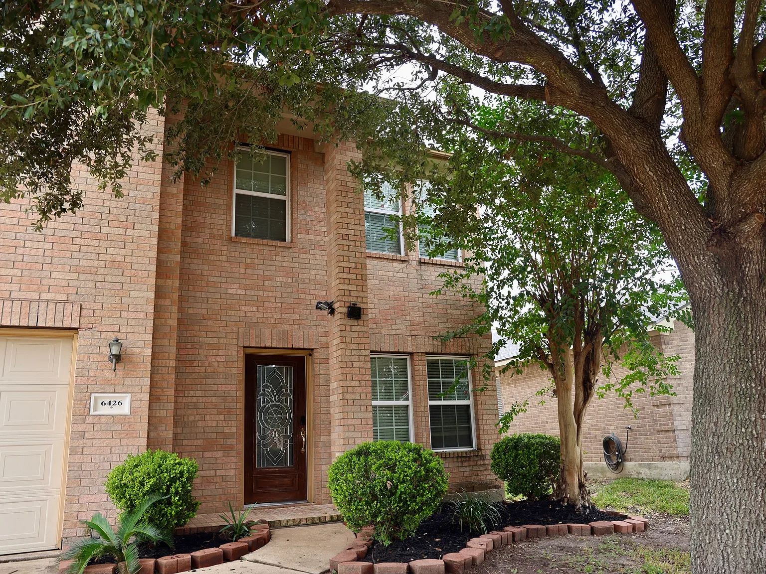 6426 Star Shadow Ln — Photo 2