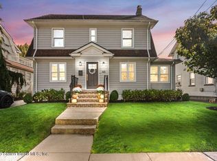 46 Rokeby Pl, Staten Island, NY 10310