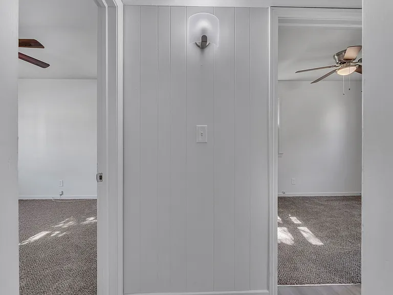 610 Elm St — Photo 14
