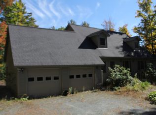 17 Allens Dr, Grantham, NH 03753