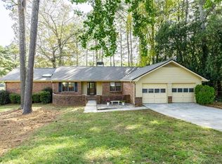 4405 Beachview Dr SE, Smyrna, GA 30082