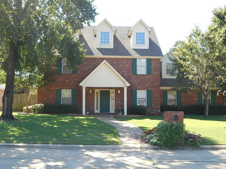 1st image of 3509 Clear Creek Cir