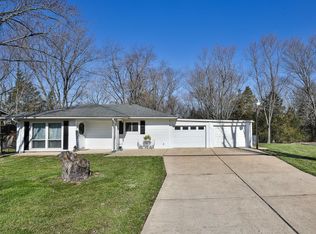 2715 Victoria Rd, Festus, MO 63028