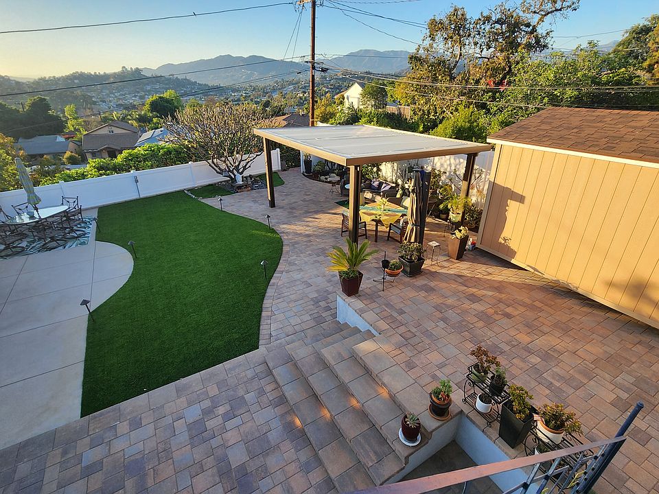 Stunning hillside views every day!