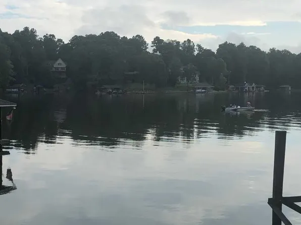 51 Six Kings Rd, Wirtz, VA 24184