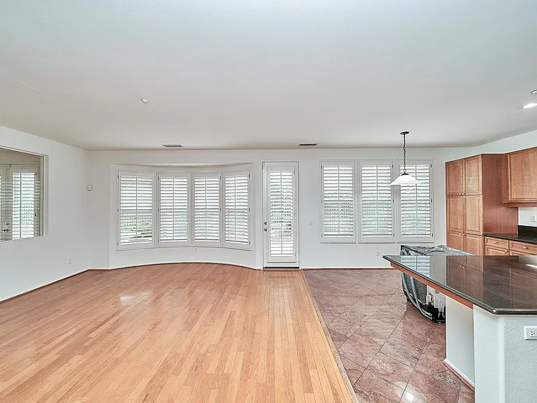 7455 Chanteclair Ct — Photo 19