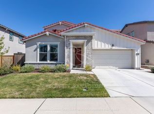 708 Lovejoy Ln, Lincoln, CA 95648