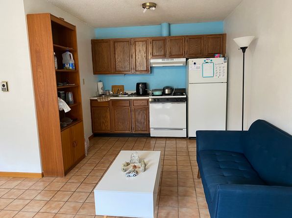 205 E Walnut St #4