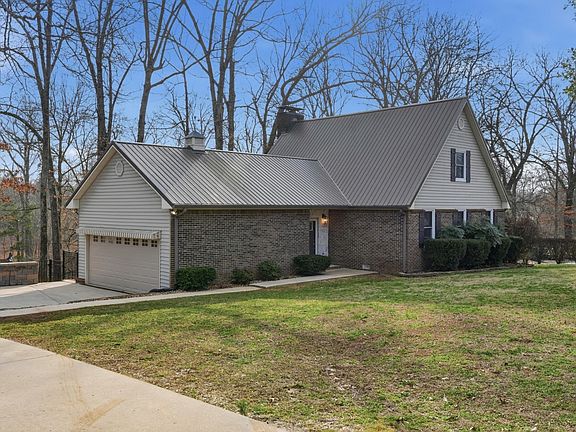 5th image of 270 Wood Bluff Rd