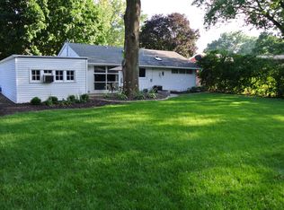 1608 Cornell Dr, Champaign, IL