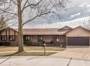 12884 Castleton Ct, Saint Louis, MO 63141
